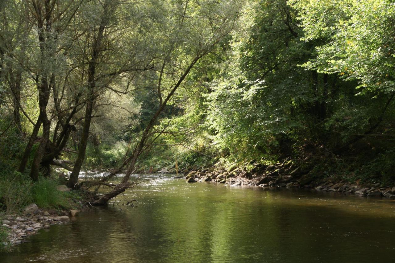 Chambre D'Hotes Le Cascadou Banassac Exteriér fotografie