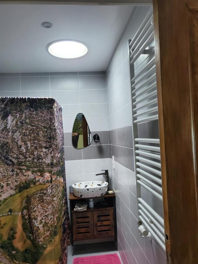 Chambre D'Hotes Le Cascadou Banassac Exteriér fotografie